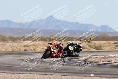 media/Dec-07-2025-CVMA (Sun) [[3e7d2de5dc]]/Race 10-Formula 40 Open/